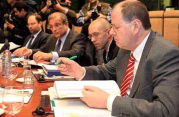 Η πρόταση για έκδοση ευρωομολόγων κερδίζει έδαφος στην Ευρώπη