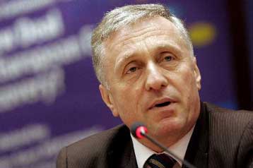 Η Συνθήκη της Λισαβόνας περνά το «σκόπελο» της Βουλής της Τσεχίας