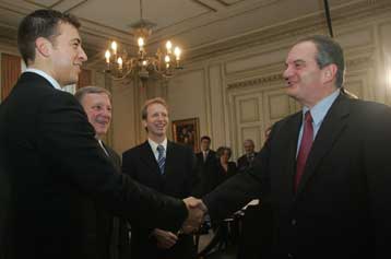 Επαφές αμερικανικής αντιπροσωπείας στην Αθήνα