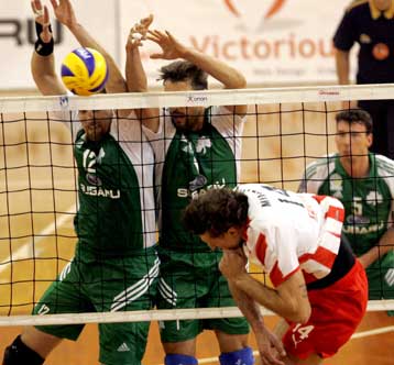 Για το σετ ο Παναθηναϊκός, για την ανατροπή ο Ολυμπιακός