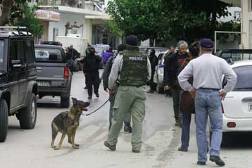 «Όχι» στη χρήση αστυνομικών σκύλων σε συγκεντρώσεις και πορείες λέει το ΣτΕ