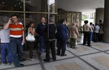 Διαστάσεις χιονοστιβάδας παίρνει το σκάνδαλο απάτης του Αλεν Στάνφορντ