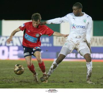 Ανοιξε η πόρτα της εξόδου στη Φυλή, τέλος οι Ρόκαστλ και Νάιτ