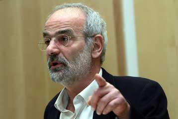 Αγώνα για την αποτροπή ιδιωτικοποίησης της Ολυμπιακής ζητά ο ΣΥΡΙΖΑ