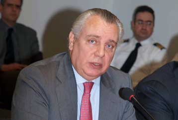 Συνεχίζεται η συζήτηση στη Βουλή για τη σύμβαση παραχώρησης του ΣΕΜΠΟ του ΟΛΠ