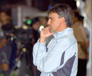 Δεν ανησυχεί για τις ήττες ο Φερέρα, ο οποίος στηρίζει τον Ρόκα