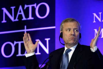 Απρόθυμα τα μέλη του NATO να ενισχύσουν τις δυνάμεις στο Αφγανιστάν