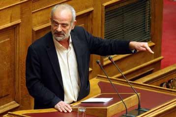 Αντίδραση Αλαβάνου στην απουσία Καραμανλή από τη συζήτηση για την απασχόληση