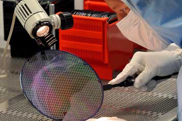 Η νανοηλεκτρονική κάνει δυο σημαντικά βήματα προόδου