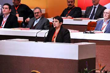 Η Αλέκα Παπαρήγα επανεξελέξη γενική γραμματέας του ΚΚΕ