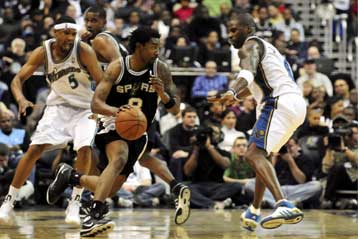 Ο Μέισον ήταν ο ηγέτης των Σπερς απέναντι στην προηγούμενη ομάδα του