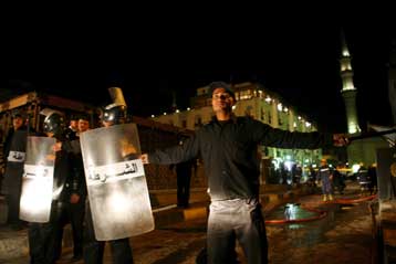 Έκρηξη βόμβας με θύμα μία Γαλλίδα τουρίστρια στην αγορά του Καΐρου