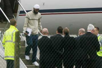 Επέστρεψε στη Βρετανία κρατούμενος του Γκουαντάναμο καταγγέλλοντας βασανιστήρια