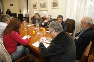 Κρατικοποίηση της Εθνικής Τράπεζας ζητά ο Αλέκος Αλαβάνος