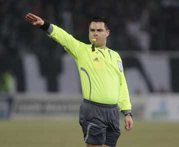 Ο κόσμος της Λάρισας αντιδρά αλλά η ΠΑΕ σιωπά για τον Παμπορίδη