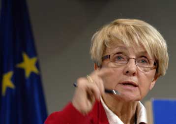 Η ΕΕ αποδέχεται αύξηση της κοινοτικής συμμετοχής στα συγχρηματοδοτούμενα έργα