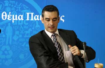 Ενημέρωση της Βουλής για τη χρηματοδότηση των ΑΕΙ υποσχέθηκε ο Αρ.Σπηλιωτόπουλος