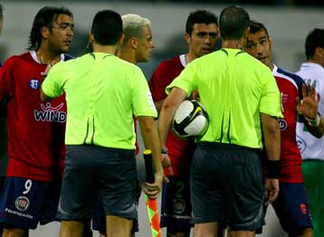 Σεβασμό που αρμόζει στην Ιστορία του ζητά ο Πανιώνιος από τους διαιτητές