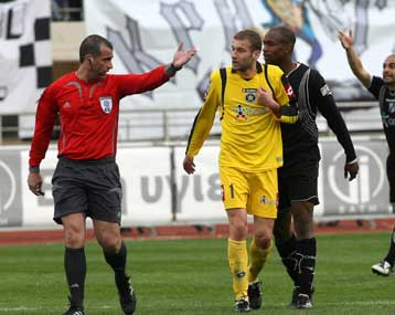 Τρεις αγωνιστικές στον Ζωγράφο και δύο στον Κωνσταντινέα