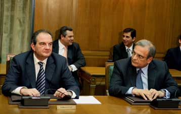 Σε πιστή εφαρμογή του προγράμματος σταθερότητας εμμένει η κυβέρνηση