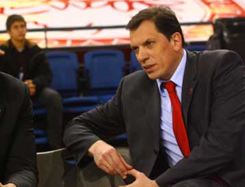 Κοκορομαχίες για τους διαιτητές του «αιώνιου» ντέρμπι