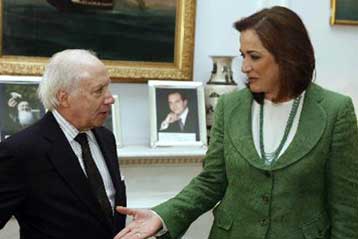 Συνάντηση Μπακογιάννη-Νίμιτς στη Νέα Υόρκη για το θέμα της ονομασίας της ΠΓΔΜ