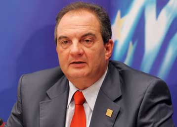 Με δεσμεύσεις για πειθαρχημένη οικονομική πολιτική ο πρωθυπουργός στις Βρυξέλλες