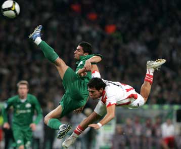 Ολυμπιακός – Παναθηναϊκός μάχονται για την… καθαρή (τους) Δευτέρα