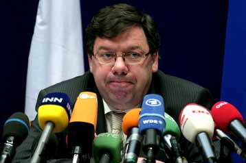 Ο Ιρλανδός πρωθυπουργός προειδοποιεί τους πολεμίους της Συνθήκης της Λισσαβώνας