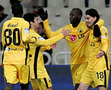 Νίκες για ΑΕΚ, Αρη και Λάρισα σε ματς θρίλερ