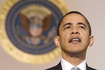 «Οδυνηρούς συμβιβασμούς» ζητά ο Ομπάμα από τις αυτοκινητοβιομηχανίες