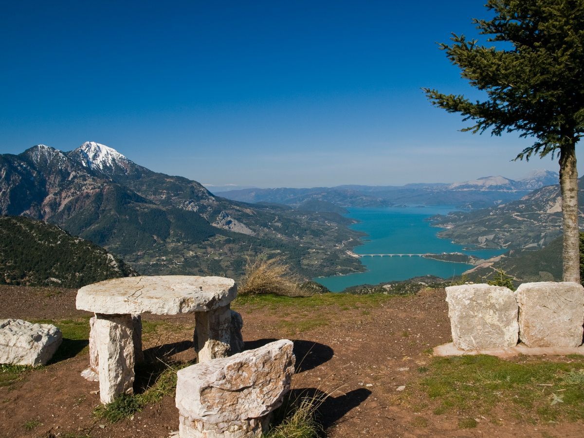 Ευρυτανία, στο ρου του Αχελώου και των παραποτάμων του