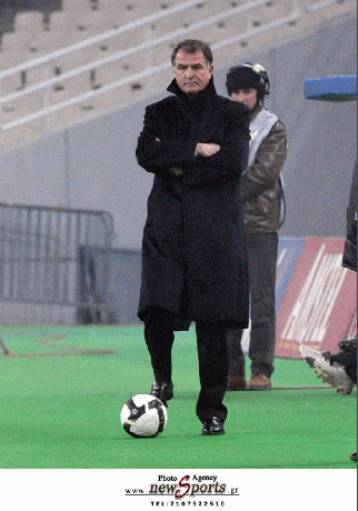 Ο Μπάγεβιτς δεν ξέρει τι τον περιμένει στην ΑΕΚ, ήττα στις λεπτομέρεις για Παράσχο