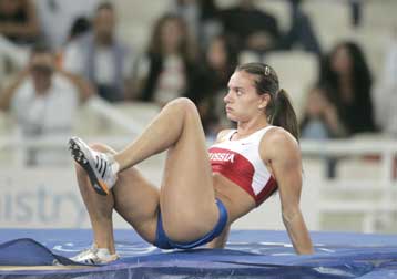 Η Γελένα Ισινμπάγεβα δήλωσε ότι θα αποσυρθεί το 2013