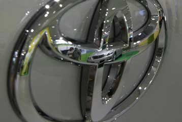 Ζημίες προβλέπει η Toyota, που ενδέχεται να λάβει κρατική βοήθεια