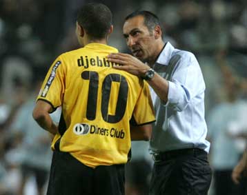 Ο Τζιμπούρ «κάρφωσε» τον Δώνη