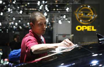 Πτώση πωλήσεων κατά 52,9% ανακοίνωσε για τον Φεβρουάριο η General Motors