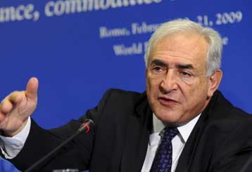 «Καμπανάκι» από το ΔΝΤ για την ανθρωπιστική διάσταση της οικονομικής κρίσης