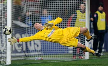 Νοκ – άουτ έθεσε η Μάιντς τη Σάλκε από τα προημιτελικά