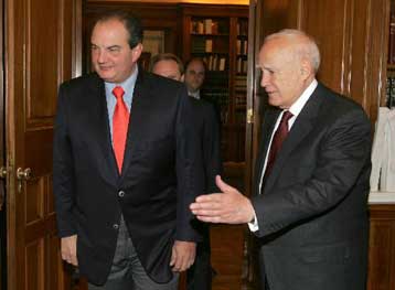 Συναίνεση για την αντιμετώπιση της ύφεσης ζήτησε ο πρωθυπουργός