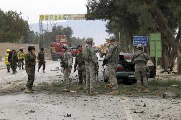 Εκρήξεις στην αμερικανική βάση στο Αφγανιστάν – Τον Αύγουστο οι προεδρικές εκλογές