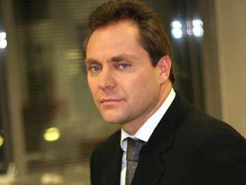 Διπλάσιο τίμημα και άμεση απαλλαγή του Δημοσίου προβάλλει ως πλεονεκτήματα η Aegean