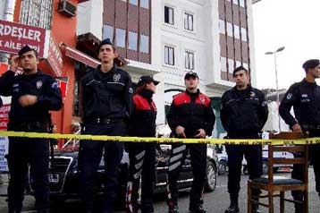 Αγρια δολοφονία 18χρονης συγκλονίζει την Κωνσταντινούπολη