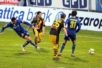 Ο Αστέρας έλαμψε στη λάσπη της Τρίπολης και πέτυχε τέσσερα γκολ επί του Αρη