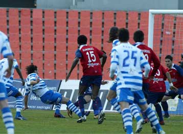 «Ροπαλιά» στο παρά πέντε και νίκη 2-1 του Ηρακλή επί του Πανιωνίου