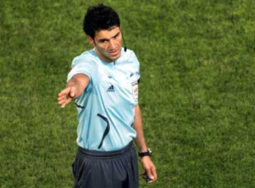 Ο Μπουζάκα σφυρίζει το Παναθηναϊκος – Βιγιαρεάλ