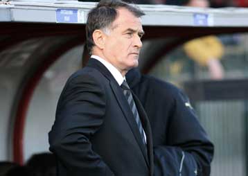 Ευχή Μπάγεβιτς για σωτηρία του Πανσερραϊκού, μεγάλη η απογοήτευση του Μπρος