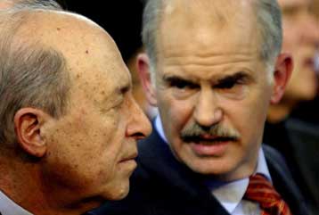 Με τον Κ.Σημίτη συναντάται την Πέμπτη ο Γ.Παπανδρέου