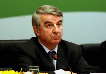 Στο 2% το τέλος παρεπιδημούντων για τις επιχειρήσεις εντός καζίνο