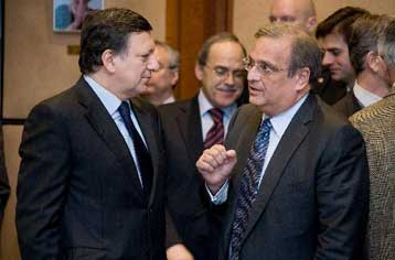 Απαρέγκλιτη εφαρμογή του Προγράμματος Σταθερότητας διεκδικεί ο Γ.Παπαθανασίου